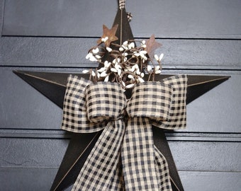 Farmhouse 12" Black Star, Ivory Pip Berries with Rusty Stars, Double Black/Tan Gingham Bow, Metal Barn Star, County Primitive - HANDCRAFTED