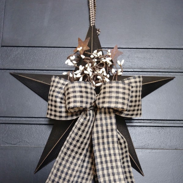 Farmhouse 12" Black Star, Ivory Pip Berries with Rusty Stars, Double Black/Tan Gingham Bow, Metal Barn Star, County Primitive - HANDCRAFTED