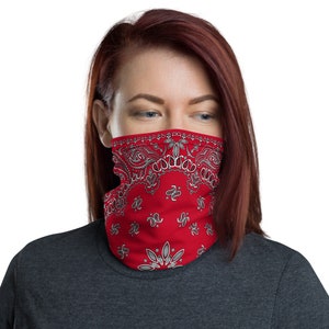Classic Retro Red Bandana Design Neck Gaiter Face Mask