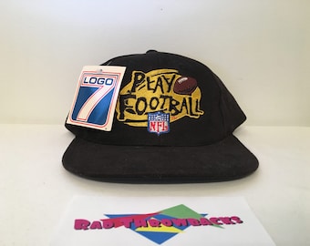 New Dead Stock Vintage NFL Play Football Splash Logo 7 Black Snapback Hat with Original Tag