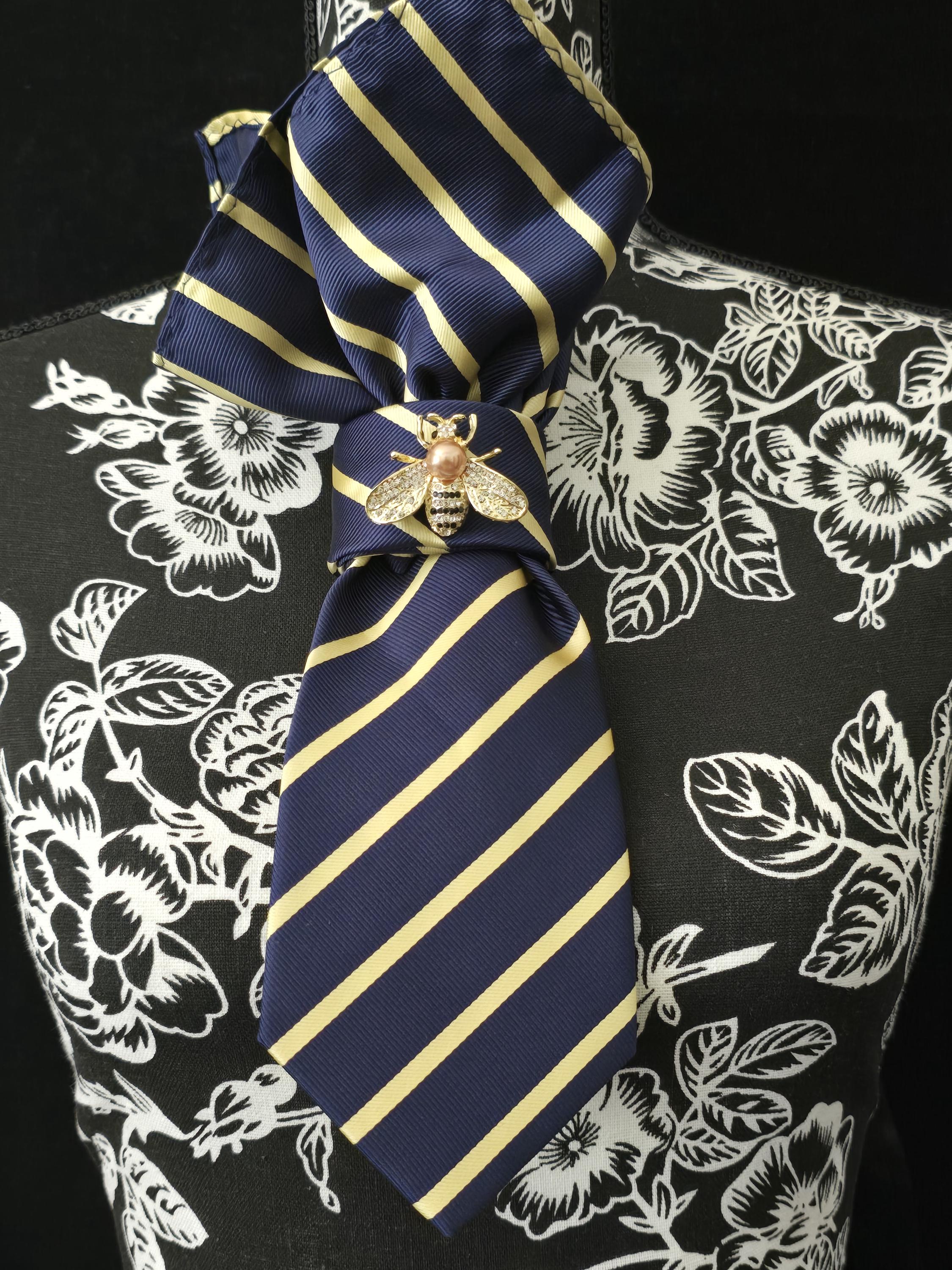 Blue Stripe Silk Necktie Necklace - Rhinestone Bumble Bee  display picture 2