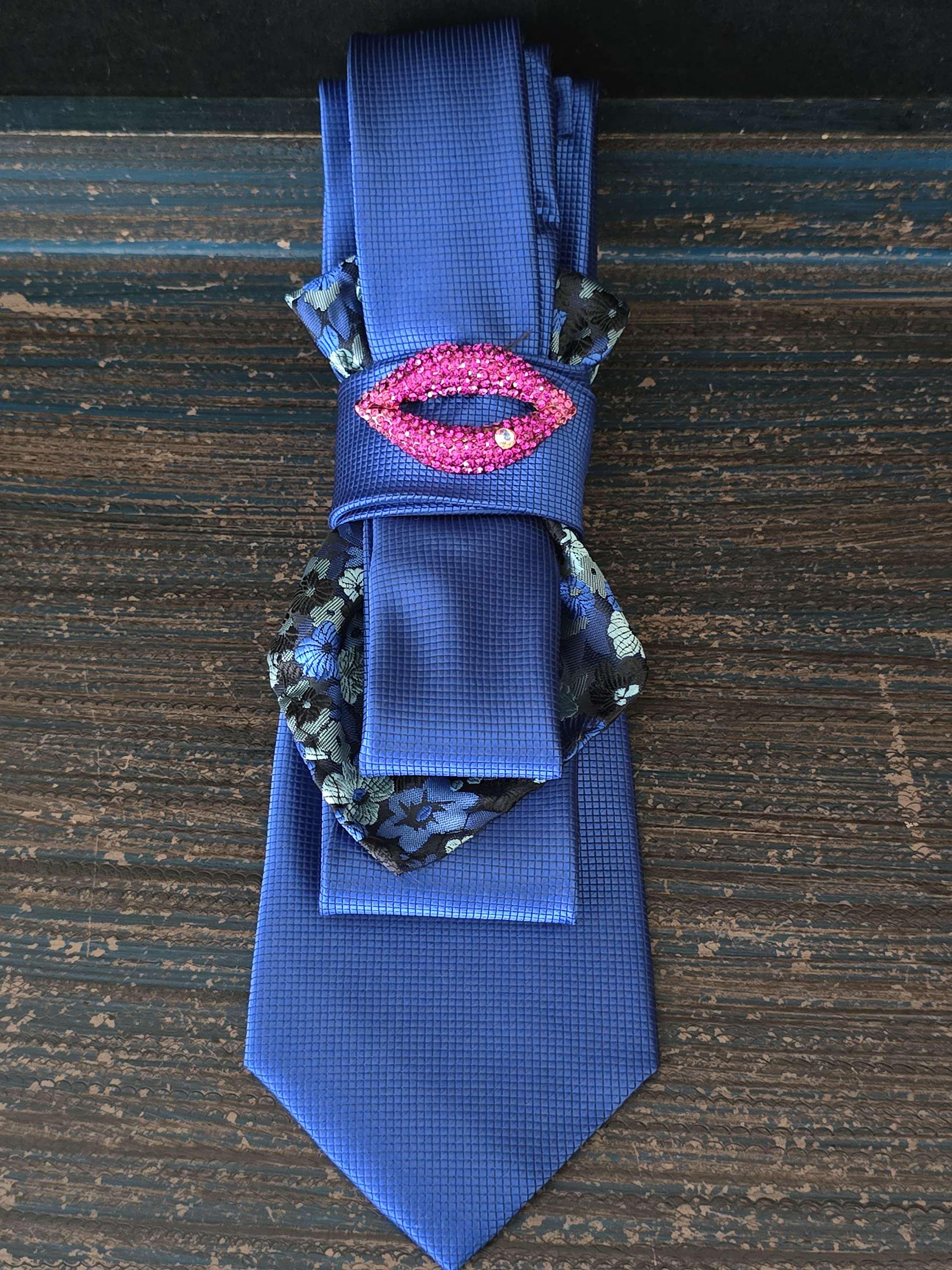 Simply Elegant Blue Women