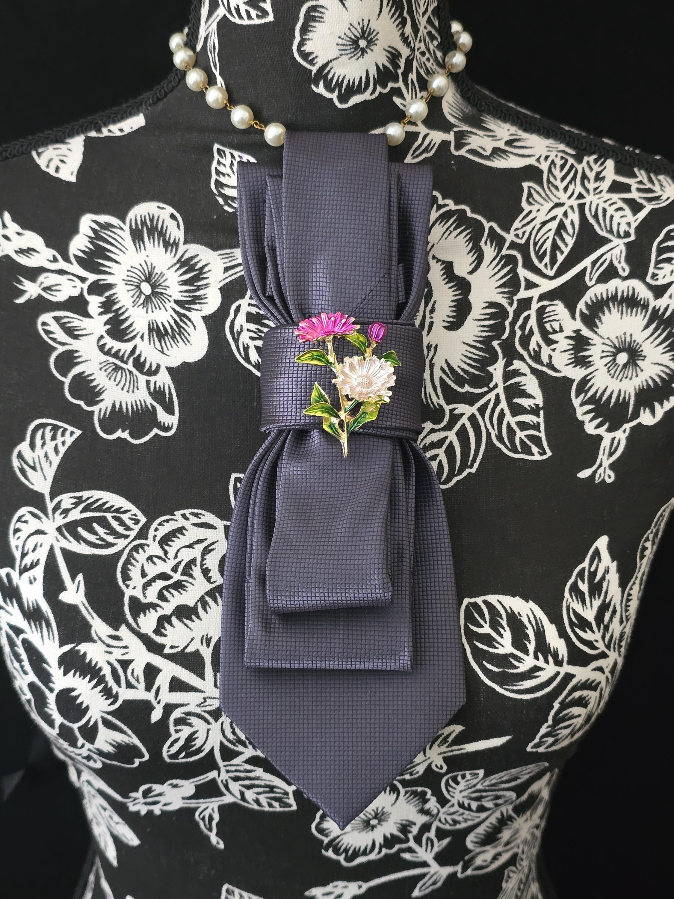 Floral Brooch Necktie Necklace | Gray Silk Tie, Rosary Chain 