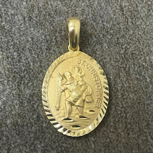 14k Yellow Gold St Christopher Patron Saint of Travelers Medal Charm Oval Shaped Medallion Pendant Necklace