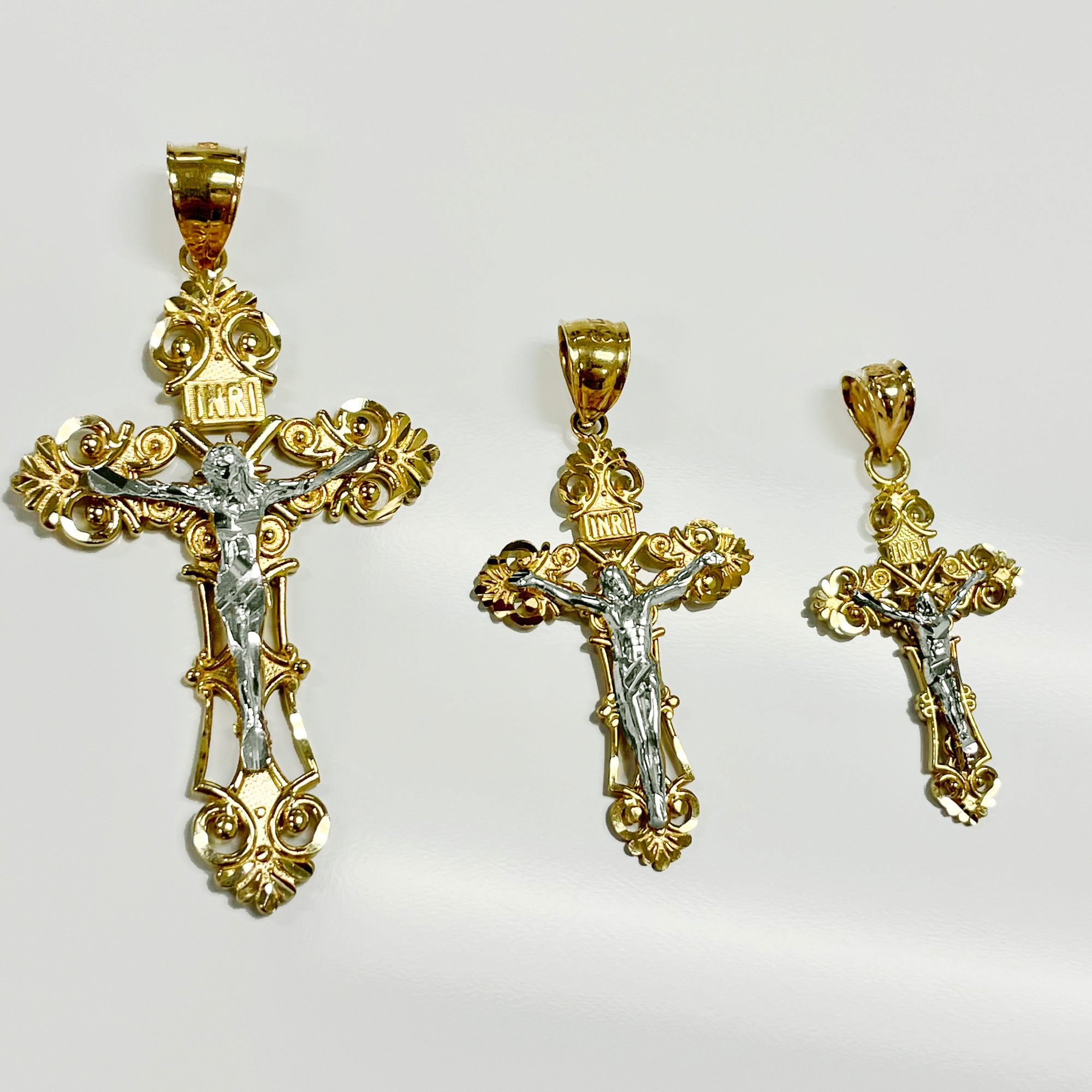 Mens Gold Crucifix -  Canada