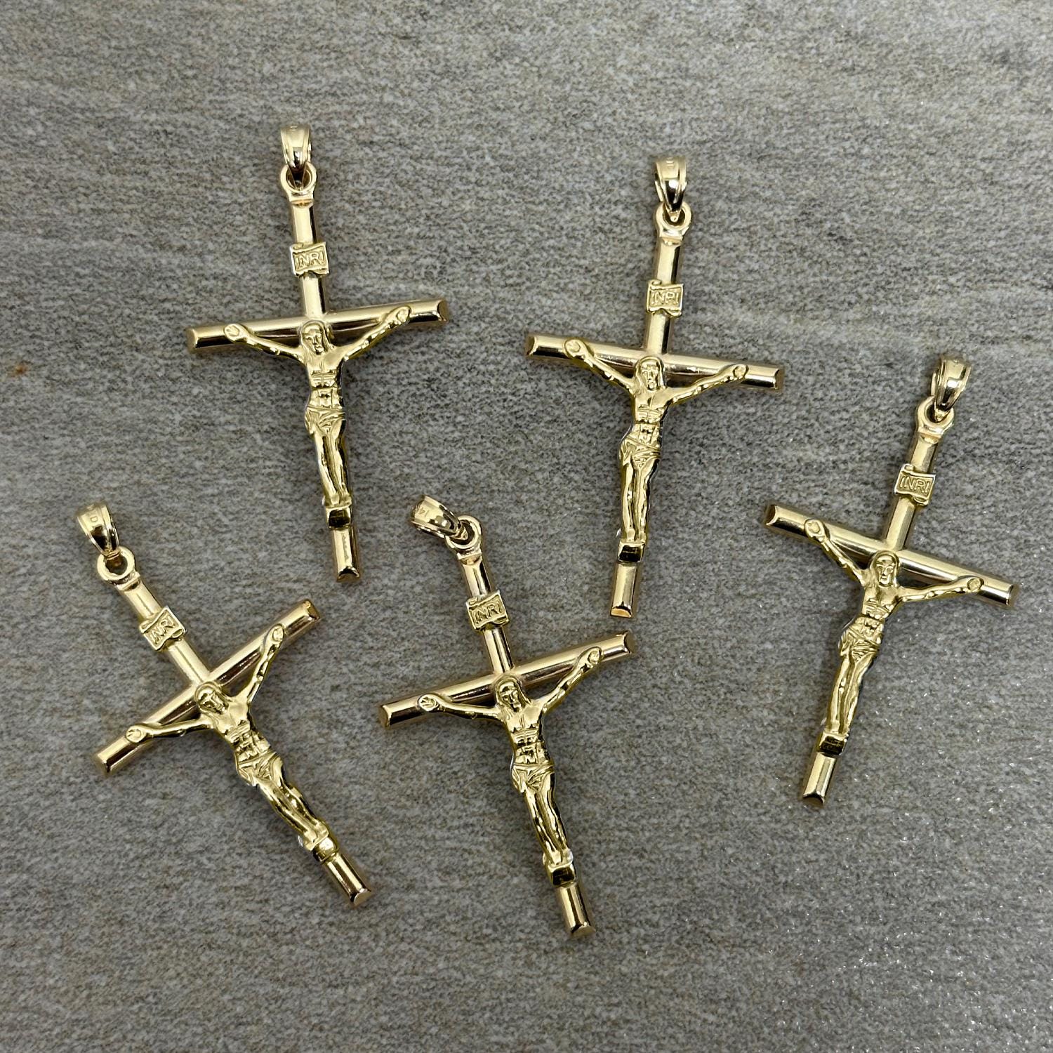 14k Yellow Gold Traditional Jesus on the Cross INRI Crucifix Pendant 44mm x 25mm