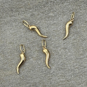 Polished 14K Yellow Gold Small Cornicello Charm Plain and Simple Italian Horn Dainty Good Luck Pendant with or without Cable Rolo Necklace