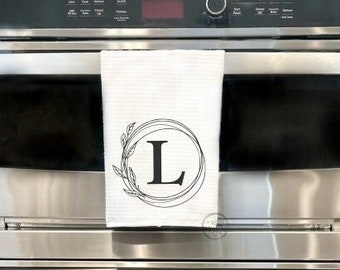 Personalized Tea Towel, Initial  Dish Towel, Personalized Dish Towel, Wedding Gift, Hostess Gift, Kitchen Decor, Wedding Monogram Tea Towel