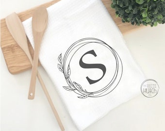 Personalized Tea Towel, Initial  Dish Towel, Personalized Dish Towel, Wedding Gift, Hostess Gift, Kitchen Decor, Wedding Monogram Tea Towel