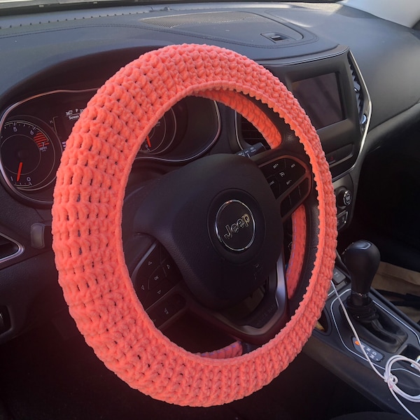 Big Twist Posh Steering Wheel Cover Beginner Crochet Pattern