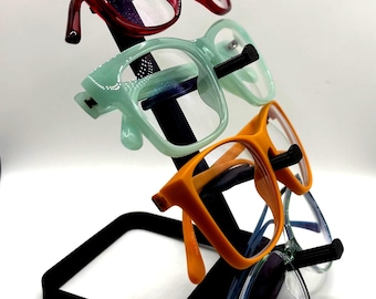 Glasses Stand: Sunglasses Display