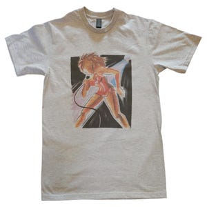 Camiseta gris de la gira europea de Tina Turner de los años 80. Tallas disponibles: S-3XL.
