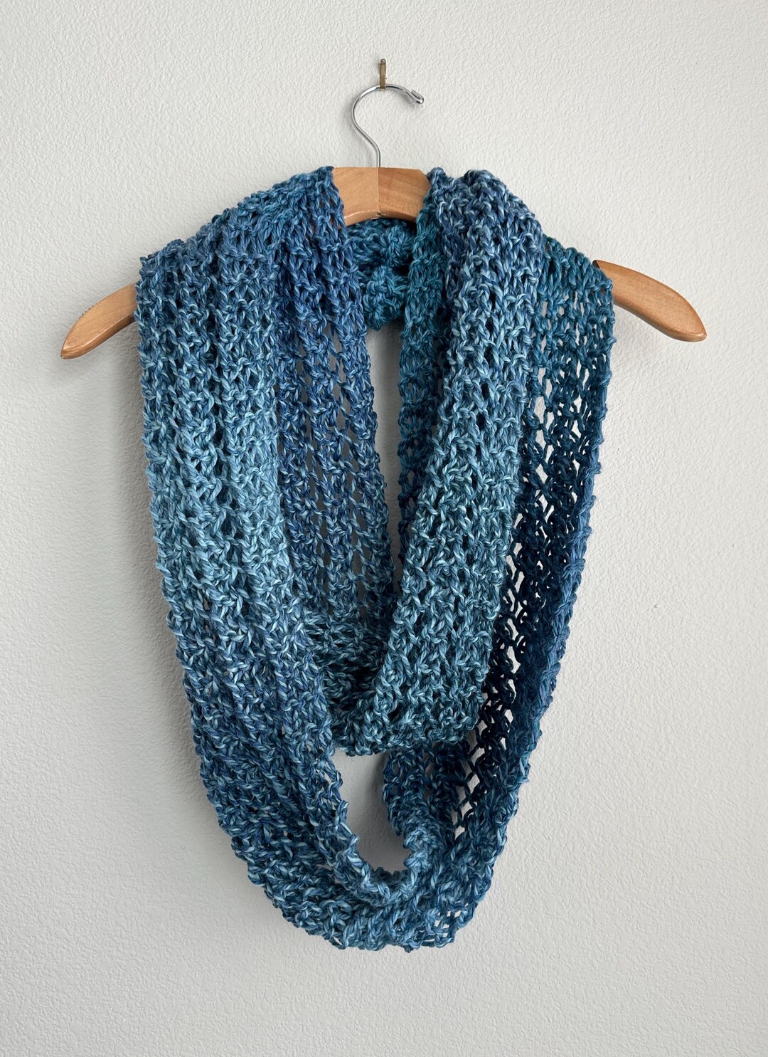 Handmade Hand Knit Chunky Infinity Scarf Warm Cozy Soft Wool Blue ...