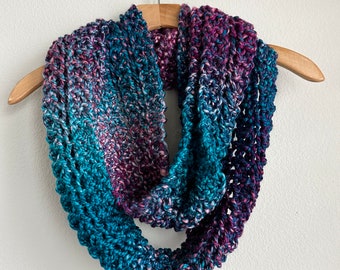 Handmade Chunky Colorful Infinity Scarf Blue Teal Purple Pink Fuchsia Bulky Loop Scarf