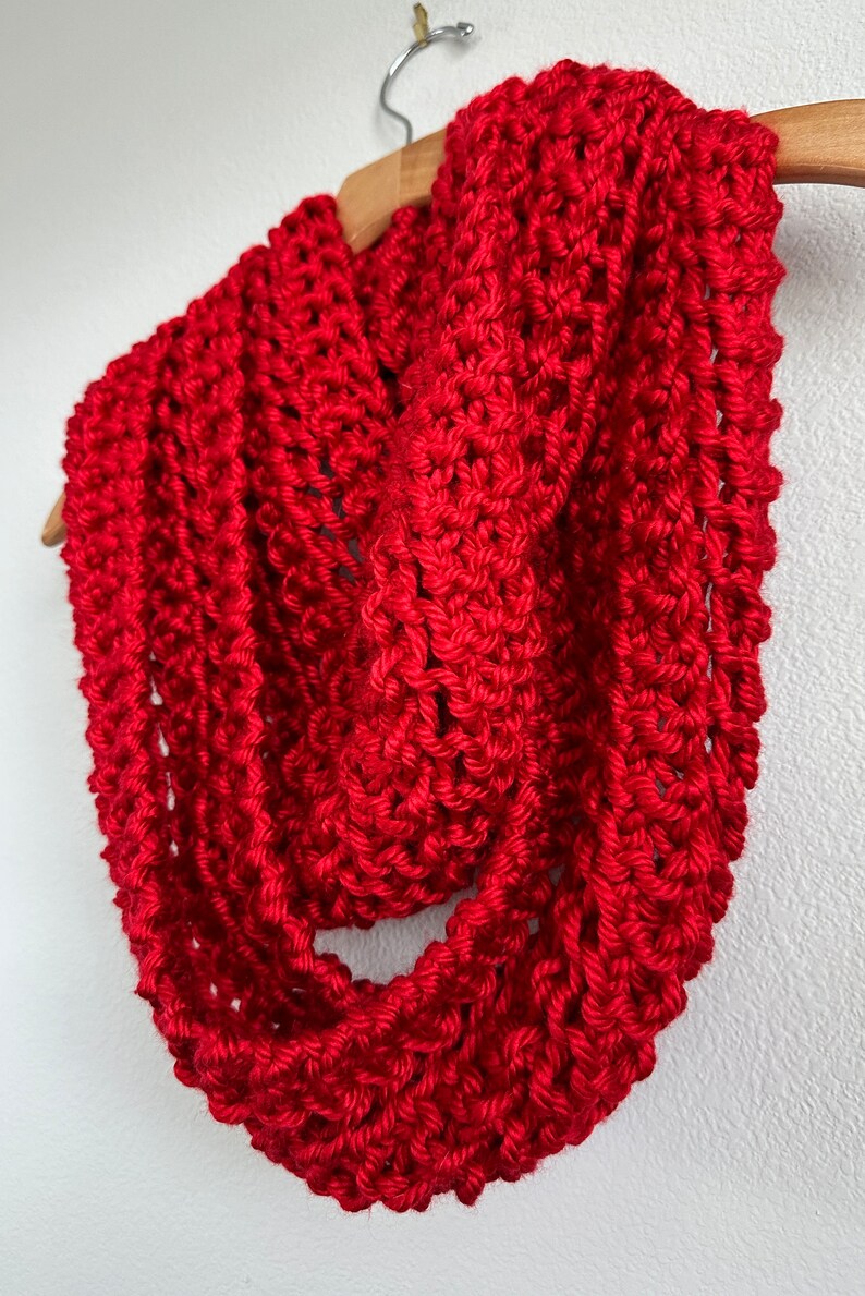 Handmade Hand Knit Chunky Lace Infinity Scarf Bright Red Holiday ...