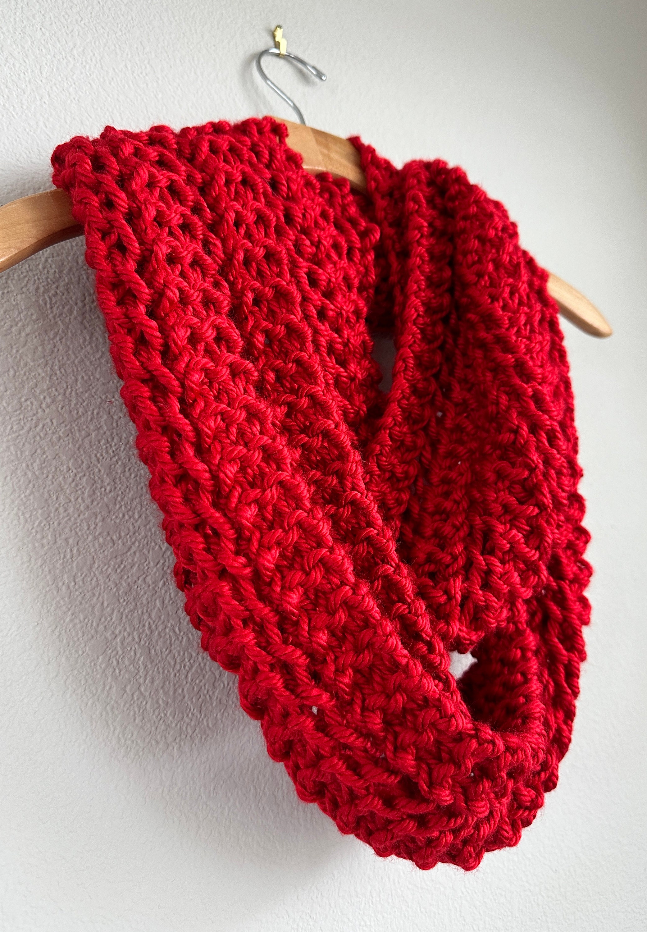 Handmade Hand Knit Chunky Lace Infinity Scarf Bright Red Holiday ...