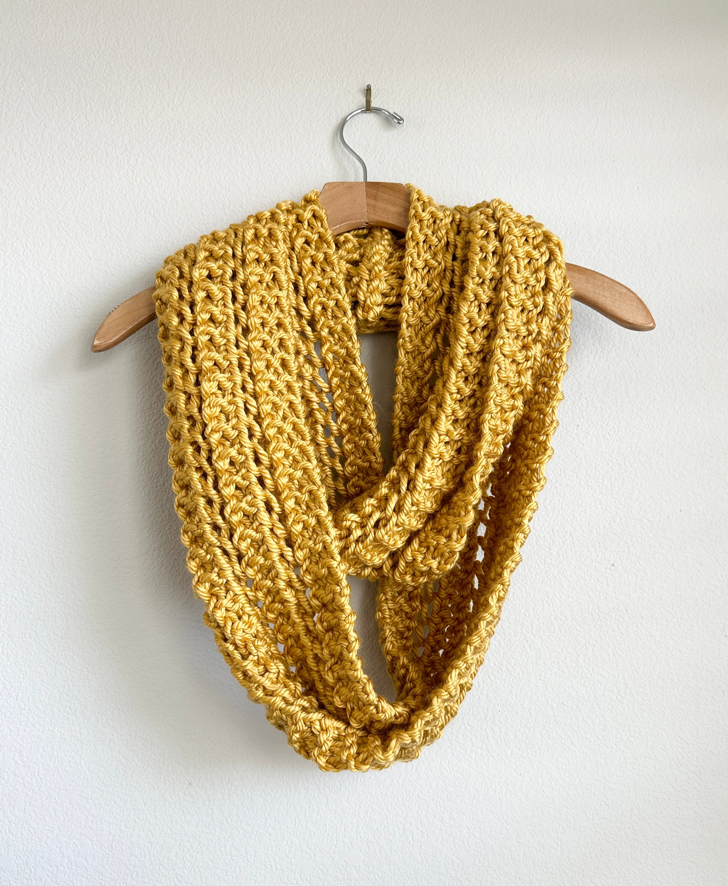Handmade Hand Knit Chunky Infinity Scarf Gold Yellow Goldenrod Bulky ...