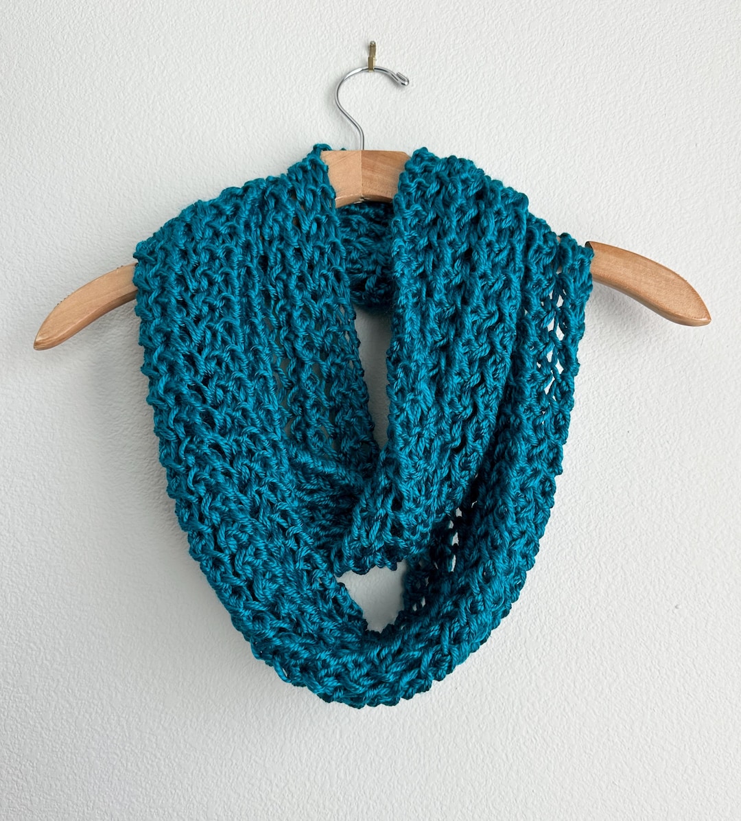 Handmade Hand Knit Wool Free Infinity Scarf Vibrant Bright Teal Blue ...