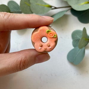 Kawaii Cute Donut Polymer Clay Charm, Handmade Sweet Treat Accessory, Adorable Food Jewelry, Unique Gift for Food Lovers, Fun Miniature