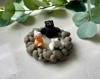 Kawaii Cute Cat Hot Spring Figurine, Adorable Spa Decor, Handmade Cat Sculpture, Unique Gift for Cat Lovers, Whimsical Home Accent