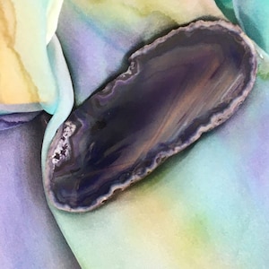 Natural polished agate scarf magnet brooch
