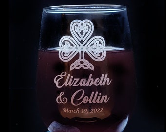Etched Personalized Celtic Heart Stemless Wine Glass, Couples Customized Tumbler, Wedding Anniversary Present for Couple, Celtic Cross Glass