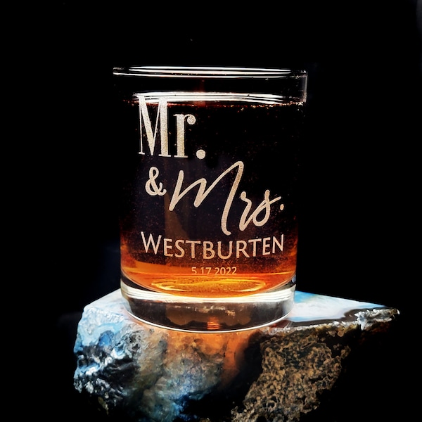 Personalized Mr and Mrs Whiskey Glasses, Engraved Double Rocks Glass for Bride and Groom, Etched Wedding, Anniversary, Engagement Present