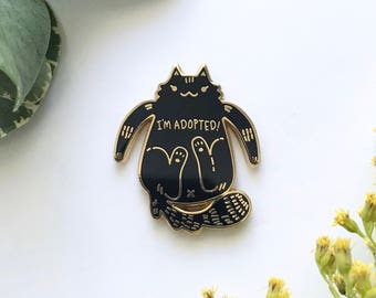 Black Cat Enamel Pin / Pocket Pin / Lapel Pin