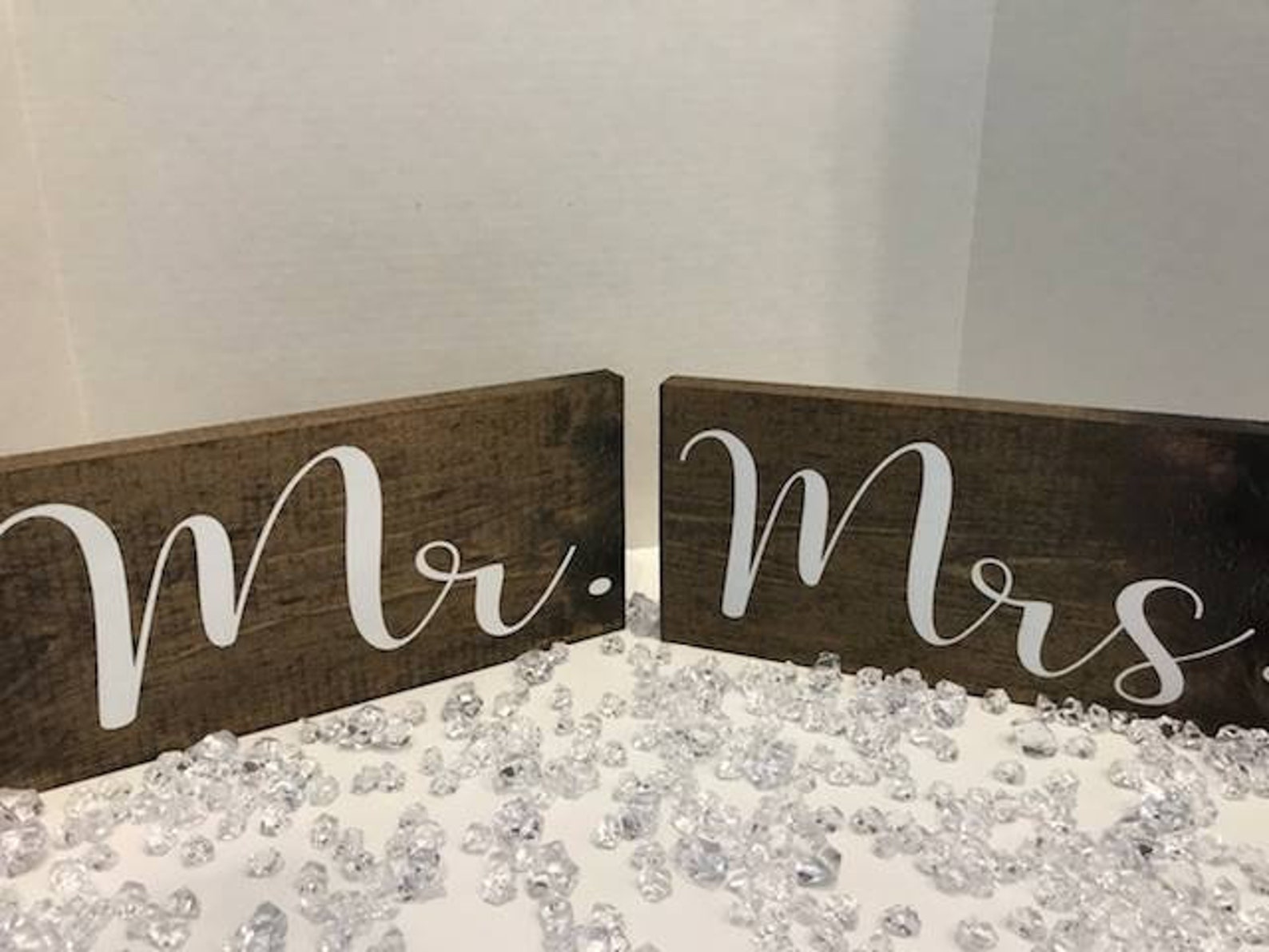 Mrs & Mrs Wedding Signs Bride and Groom Signs Wedding - Etsy
