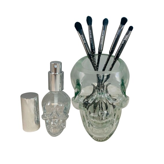 Dark Magic Wand Oddity Brush Set Glass Skull Brush Holder Skull Spray Bottle