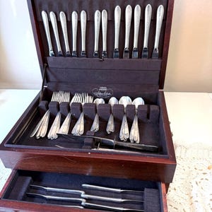 アメリカ 高級食器 リード&バートン カトラリーチェスト ウッドケース Reed & Barton Silverware Box - Etsy