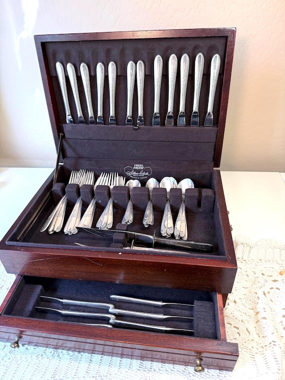 Sale-reed and Barton STERLING Silver Flatware 70 Piece Set-rare