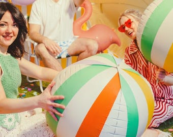 Balão metalizado esférico 3D gigante listrado, decoração perfeita para festa de verão na praia ou piscina.
