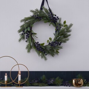 Foliage Christmas Wreath With Sloe Berries, Christmas Wreath, Mantelpiece and Fireplace Decorations, Rustic Christmas, Festive Decorations