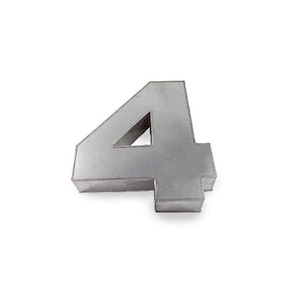 Small Number 4 Cake Pan, Baking Tin for Birthday, Wedding, Anniversary Cakes, Reusable Metal Cake Mould, 4th Birthday Cake Baking Decor