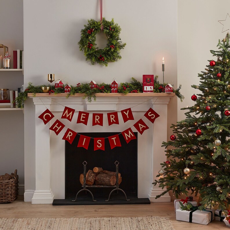 Red Berry Foliage Christmas Garland, Artificial Holly Berry Christmas Garland, Festive Decorations, Mantelpiece and Fireplace Decorations image 3