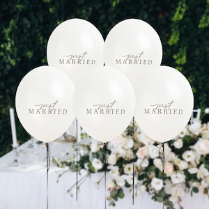 5 Just Married Luftballons | Weiße Latexhochzeitsballons | Braut und Bräutigam Party Dekor | Hochzeitsdekorationen | Hochzeitstag Luftballons