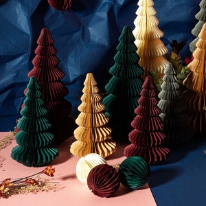 Christmas Tree Honeycombs, Christmas Decorations, Xmas Honeycomb Tree Decor, Christmas Dinner Table, Festive Decorations, Winter Wedding