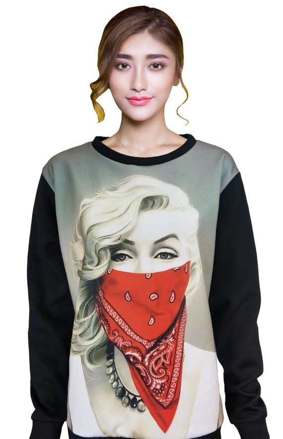 marilyn monroe red bandana shirt