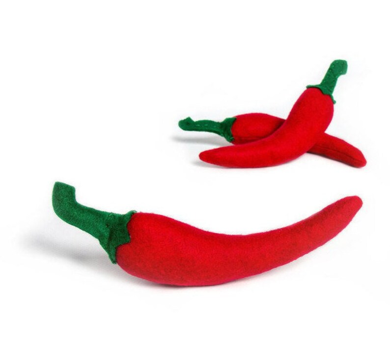 Game for kids Soft toy Chili Toy chili Garden Felt game Unusual decor Vegetable garden Play kitchen toy Imaginative play