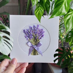 刺繍入りグリーティングカード 手作りラベンダーギフトポストカード 両親、友人、先生へのシルクリボンカードギフト