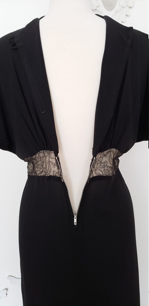 Vintage 1940's Black Rayon Crepe Dress with Illus… - image 8