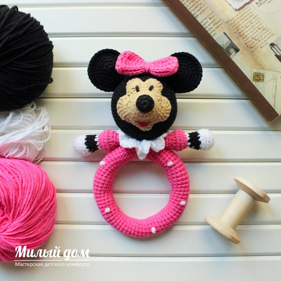 minnie mouse rattle toy