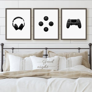 Set of 3 Black and White Headphones Art and Video Game Prints, Teen Boy Wall Art, Teenage Boys Bedroom Decor, Gamer Gift, Poster Printable