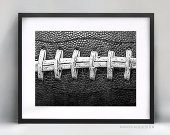 Impressão de futebol em preto e branco, presente para impressão de futebol americano, arte de parede esportiva, decoração de quarto de meninos adolescentes, arte infantil para adolescentes, pôster da NFL