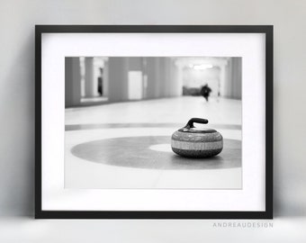 Art imprimable rock et anneaux de curling noir et blanc, art mural en pierre de curling, oeuvre d'art cadeau coach de curling, impression chambre d'ado, salle de bigoudi