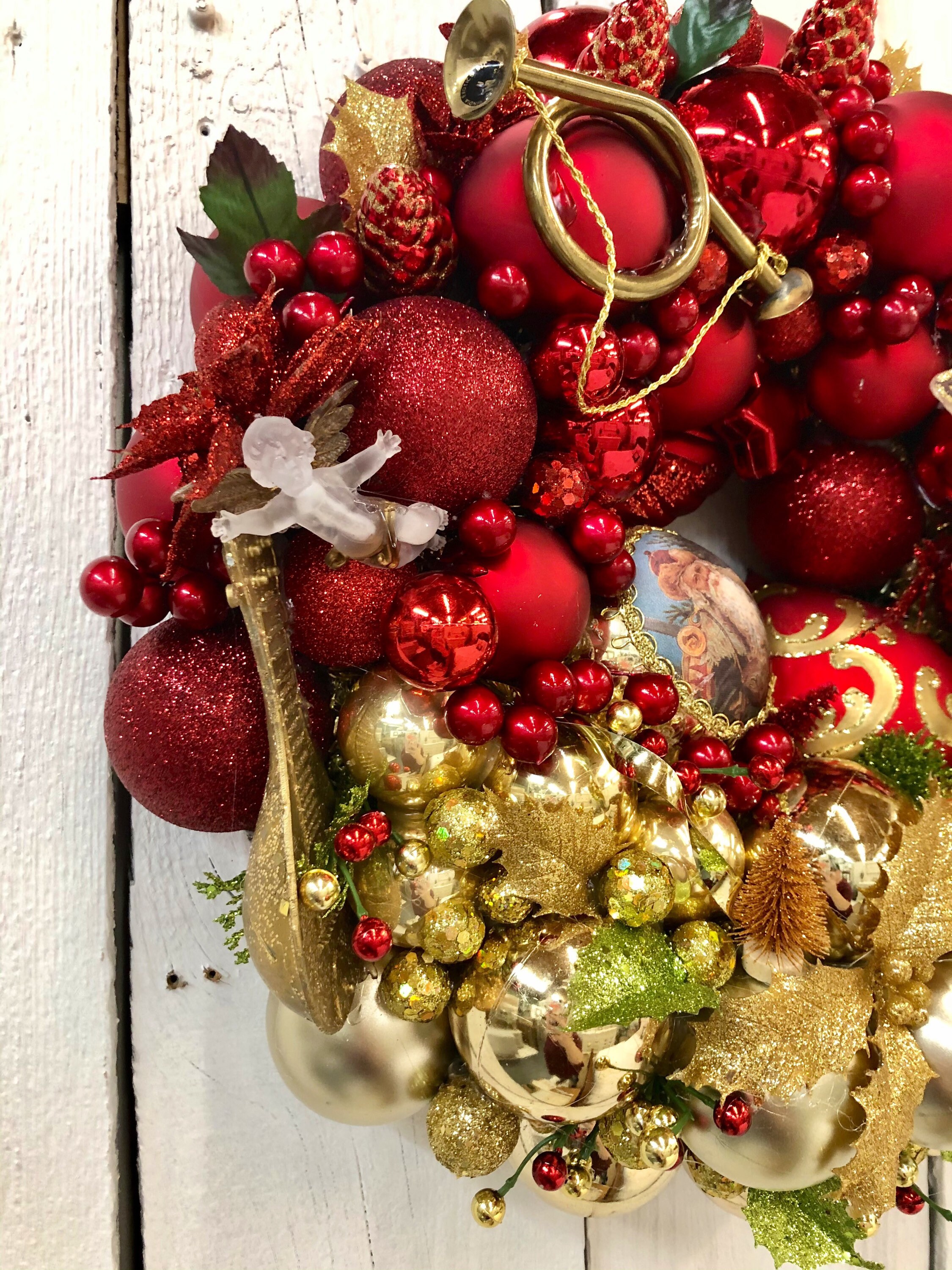Red and Gold Shiny Bright Holiday Christmas Wreath | Etsy