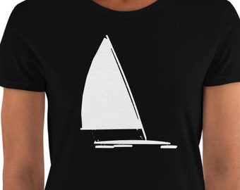 Ice Boat Racing T-Shirt: Women's Ice Yacht Silhouette Tee