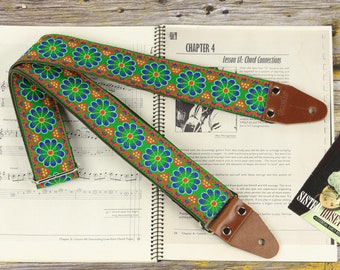 Hippie Guitar strap with Green flowers, Strap with Vintage vibe from the 60s