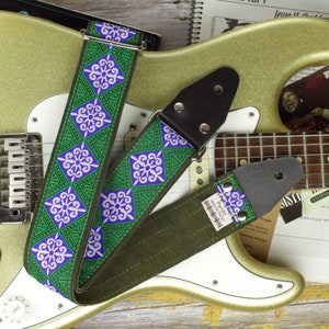 Retro Green Guitar Strap: Jacquard Hippie Style, Adjustable Length
